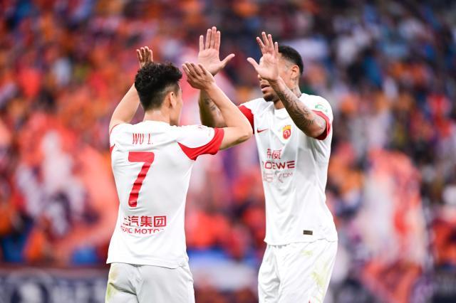 BOB半岛平台-【中超】武磊2射1传古斯塔沃梅开二度 海牛0比5海港