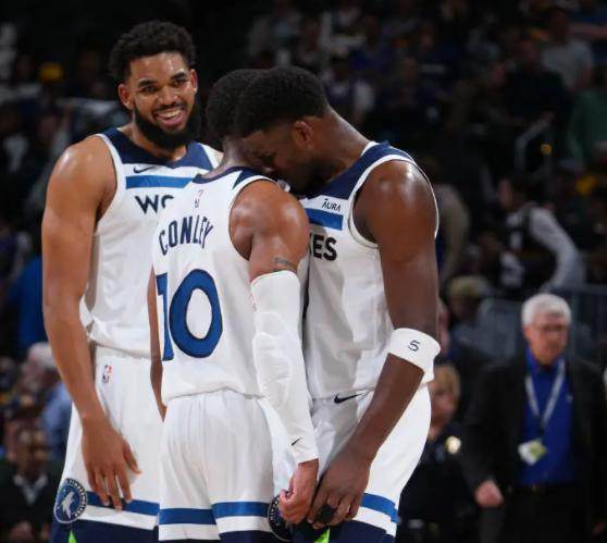 BOB半岛体育-西部变天？森林狼封锁约穆组合，杜兰特被横扫不冤