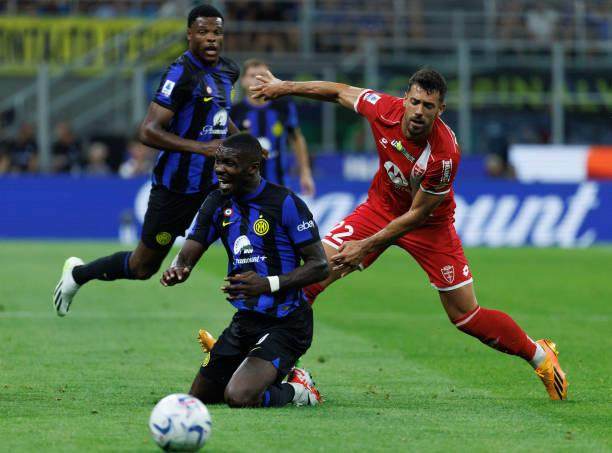 BOB半岛-替补上场开启暴走模式，国际米兰赢了一场富裕仗