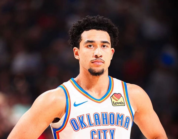 BOB半岛-雷霆又捡宝了！近4战场均16分，当初是24届最佳，76人却不给机会|麦考恩|谢伊·吉尔杰斯-亚历山大|俄克拉荷马雷霆队|亚历克斯-卡鲁索|亚历克斯·卡鲁索_新浪体育_新浪新闻