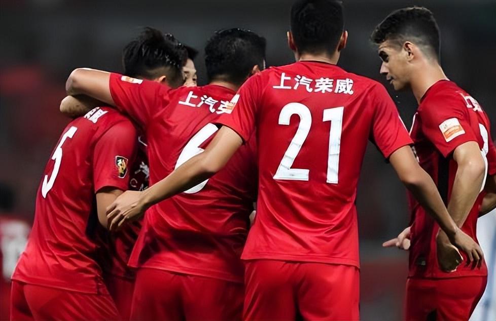 上港中超首轮踢河南队主力阵容预测，武磊有望出战，两位新援亮相