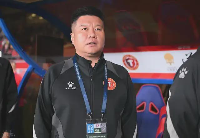 BOB半岛体育-中超16强巡礼·辽宁铁人：八年等一回，东北老铁要搞事情？