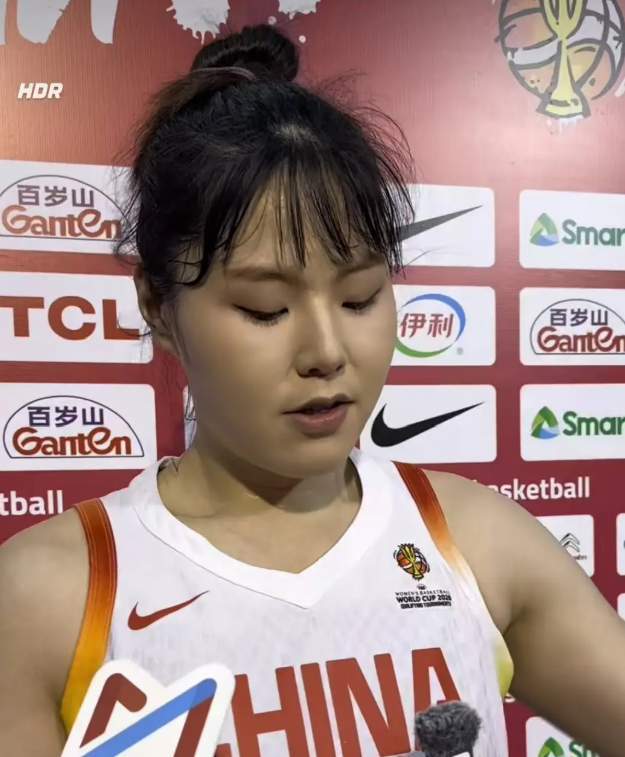 BOB半岛官网-险胜非洲鱼腩，李月汝为何含泪哽咽？原因找到了，宫鲁鸣会改变吗