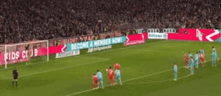 BOB半岛体育-【德甲】迪亚斯进3球造2点，拜仁5比1大胜十人霍村