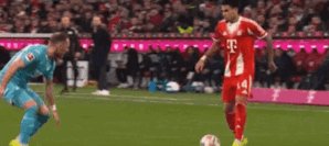 BOB半岛体育-【德甲】迪亚斯进3球造2点，拜仁5比1大胜十人霍村