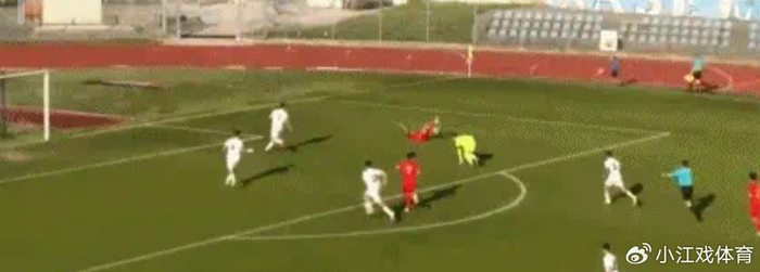 BOB半岛-1-2憾负！U15国足不敌斯洛文尼亚，半场反差揭露青训短板|中国男足|比赛|素材|小将|球员_新浪体育_新浪新闻